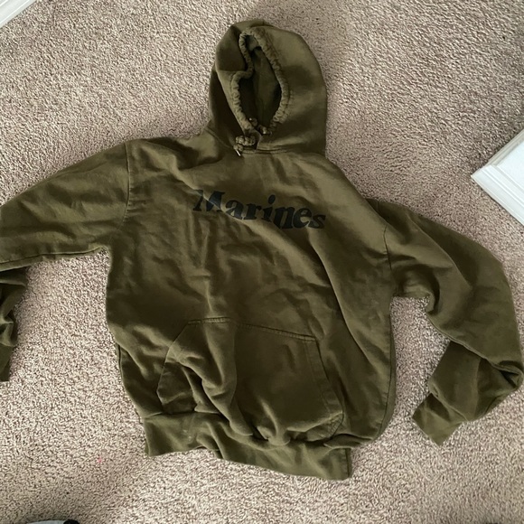 Hoodies - Picture 5 of 6